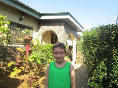 4-21-15 Josiah at Casa Goshen-Jinotepe