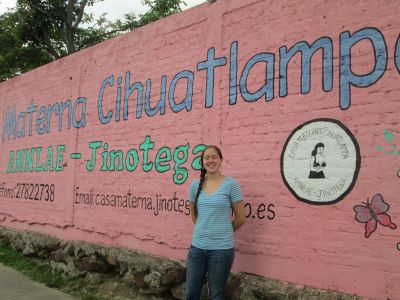 Emily outside Casa Materna, her afternoon service location