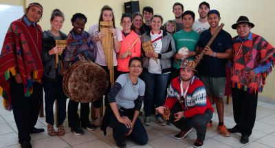 A genuine 16-person Andean musical and dancing troupe.