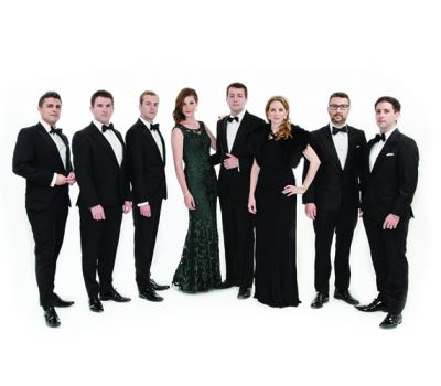 VOCES8